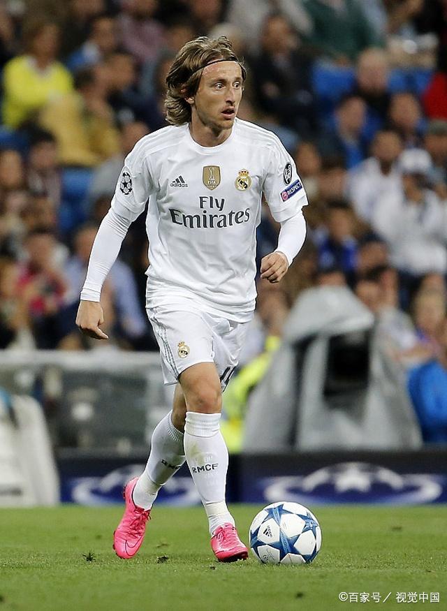 从乒坛大魔王到家庭主妇，张怡宁一身名牌买菜，结婚后被宠成宝