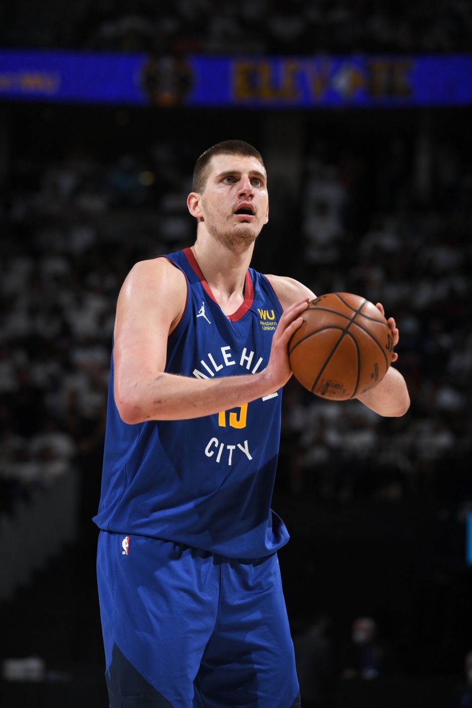 论的焦点 论的焦点